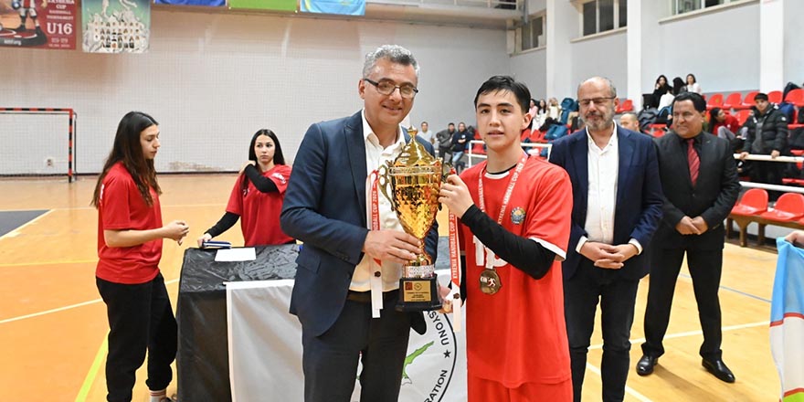 Hentbolda Kyrenia Cup tamamlandı