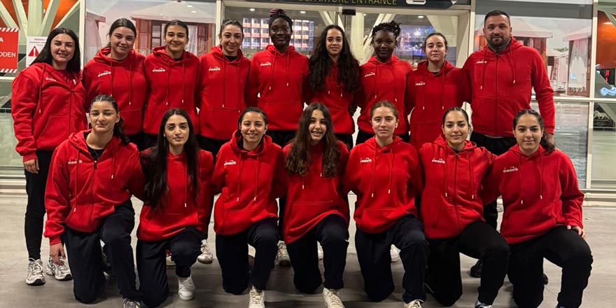 U18 karmaları bölge şampiyonaları için Türkiye’de