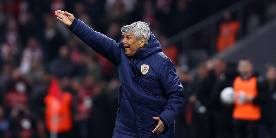 Mircea Lucescu, hastaneye kaldırıldı