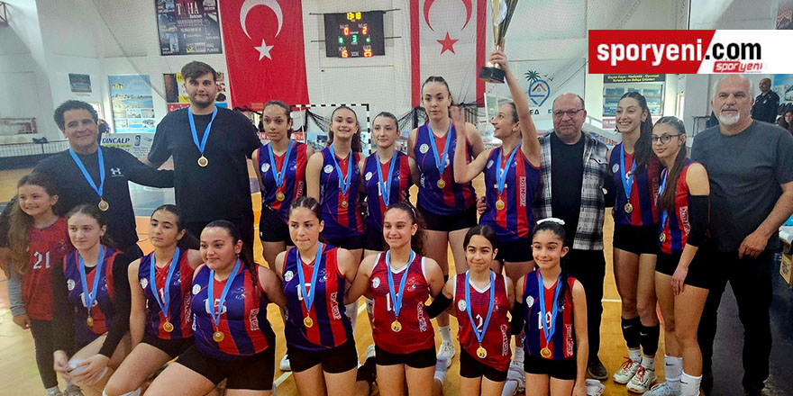 Erenköy’den çifte şampiyonluk