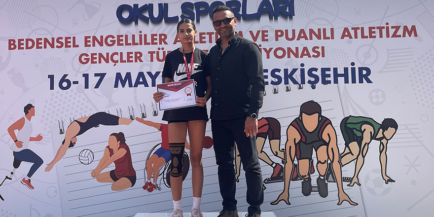 Damla’dan Türkiye dördüncülüğü
