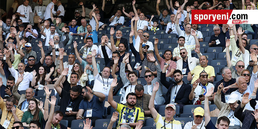 Fenerbahçe'de olağanüstü seçimli genel kurul başladı