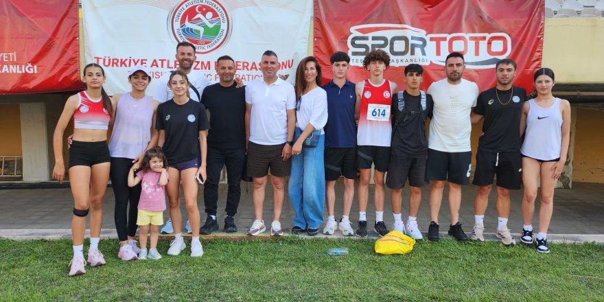Atletler etkili sıcak altında mücadele verdi