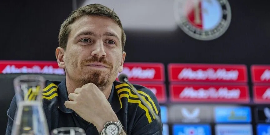 Fenerbahçe, Mert Hakan Yandaş'ın sözleşmesini 1 yıl uzattı