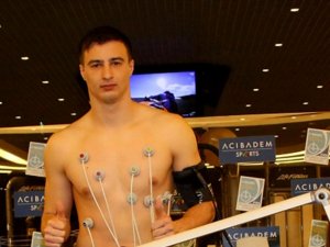 Mitrovic, sağlık kontrolünden geçti