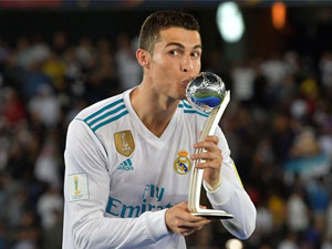 “Futbolu Real Madrid’de bırakmak istiyorum”