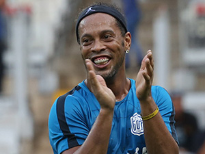 Ronaldinho için Girne iddiası!