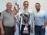 Harmancı, Yenicami'nin şampiyonluğunu kutladı