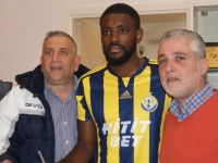 Doğan, Hollandalı oyuncuyla imzaladı