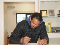 Duvarcı nihayet imzaladı