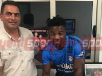 Uche Cihangir’e imzayı attı