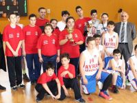 Basketler dostluğa atıldı