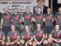 Liderler değişmedi