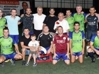 Novabank ve Capital yarı finalde