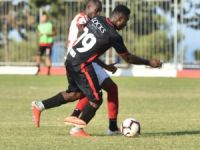 Esentepe'den ilk galibiyet: 2-1