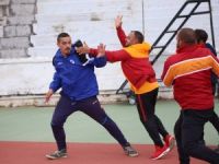 Gönyeli-Lefke maçında ortalık karıştı