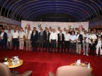 Futbolda ödüller veriliyor