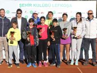 Teniste şampiyonlar belirlendi