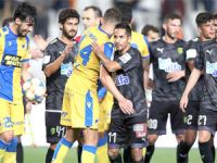 APOEL’i AEK durdurdu