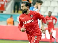 Kenan Özer’den Urcan Vangöl Akademi’ye destek