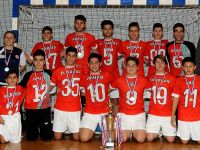 Hentbolun şampiyonları Esentepe ve UKÜ