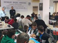 Denkay Başel anısına oynadılar