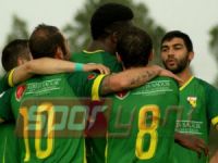 Binatlı dört nala: 4-0