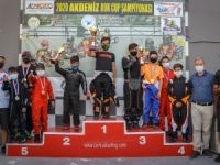 Zirve Özçınar, Efeefe ve Güryel’in