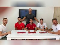 Çetinkaya’dan 3 imza