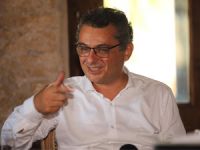 Erhürman: "Gençlerimizin önüne yeni hedefler koyabilmeliyiz"