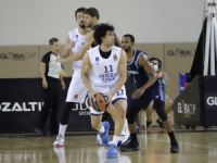 Erten’li Anadolu Efes galibiyetle başladı