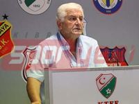İstifası kabul görmedi