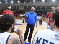 Alp: Gelişmekte olan bir oyuncu grubumuz var