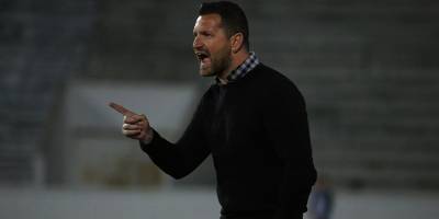 “Karamsar değilim”