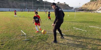 Hamitköy Akademisi bireysel çalışıyor