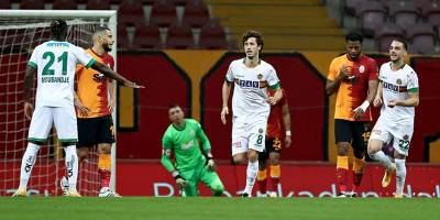 Galatasaray kupaya veda etti: 2-3