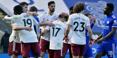 Arsenal geriden gelerek kazandı