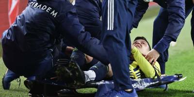 En az dört hafta uzak kalacak