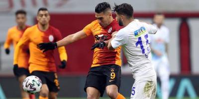 Galatasaray evinde kayıp: 3-4