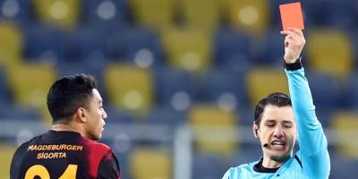 Süper Lig'de kırmızı kartlar arttı, sarılar azaldı