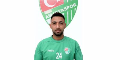 Samet formayı giydi