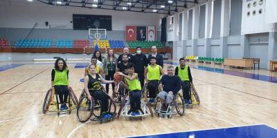 Sapsızoğlu, Aspelya Kulübünü ziyaret etti