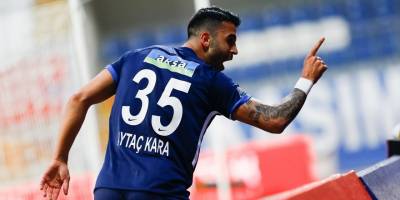 Galatasaray ile anlaştı