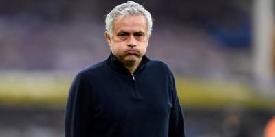 Mourinho'nun görevine son verildi