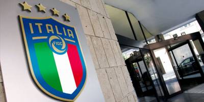 Juventus'a puan silme cezası maç esnasında duyuruldu