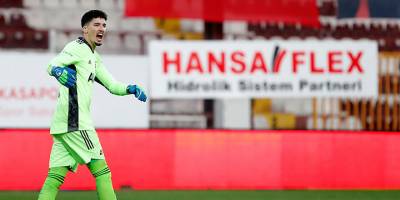 Altay Bayındır'dan Fenebahçe'ye müjde