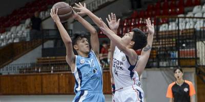 Heyecan U17’lerle başladı
