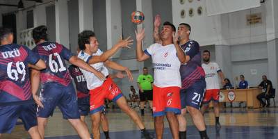 Hentbol erkeklerde dördüncü hafta tamamlandı