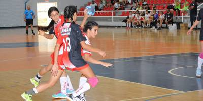 Hentbol U-16’da ikinci hafta tamamlandı
