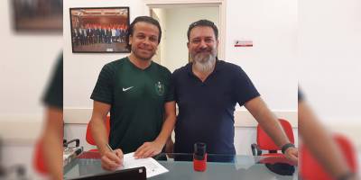 Raif’ten resmi imza